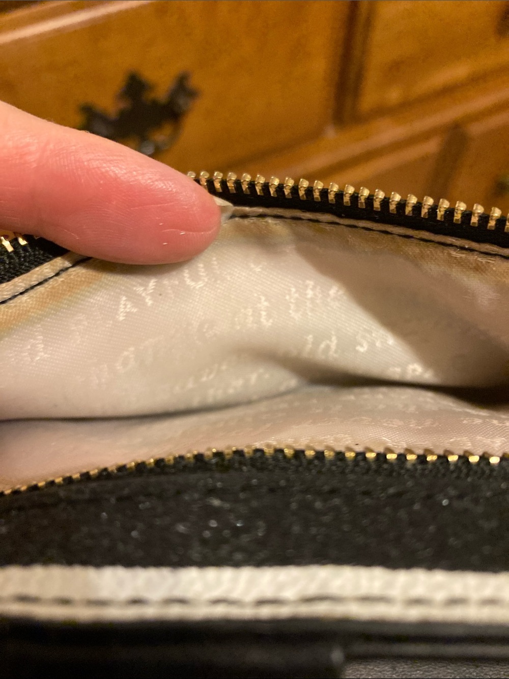 kate spade Black Glitter & Sandy Beach Striped Stacy Long Wallet w/storybook. - Picture 16 of 16